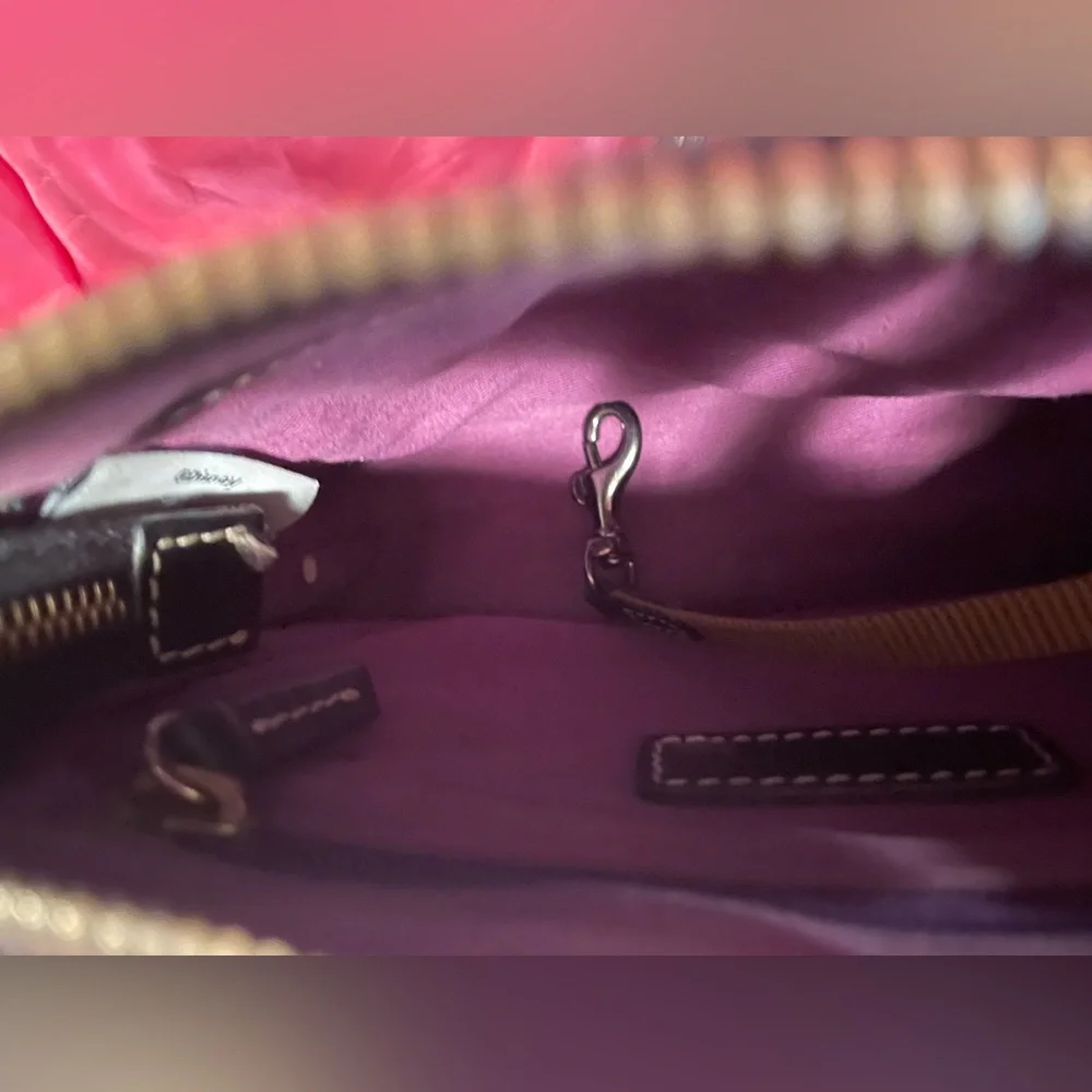 EUC Disney Haunted Mansion Dooney & Bourke - Picture 5 of 11